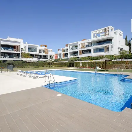 Luxe In Miradores Del Sol Appartement Estepona