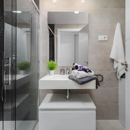 Lägenhet Luxe In Miradores Del Sol Estepona